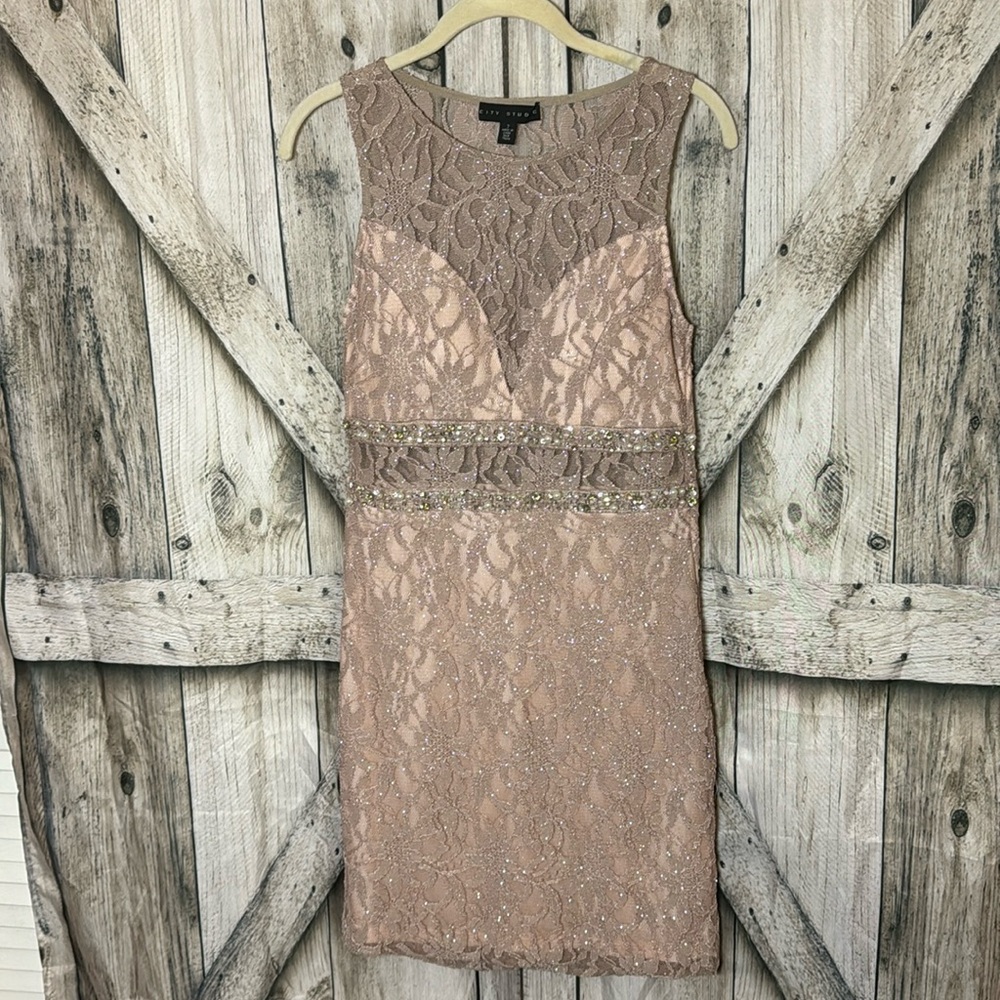 City Studio Juniors size 7 Dress with Lace & Beads Sheer Waist - Nude NWOT